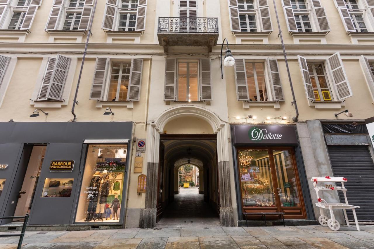 The Roof House Near Piazza San Carlo By Wonderful Italy Apartment Turin Bagian luar foto